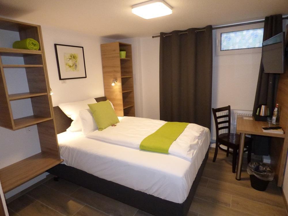Hotel Art Inn Dinslaken Kültér fotó