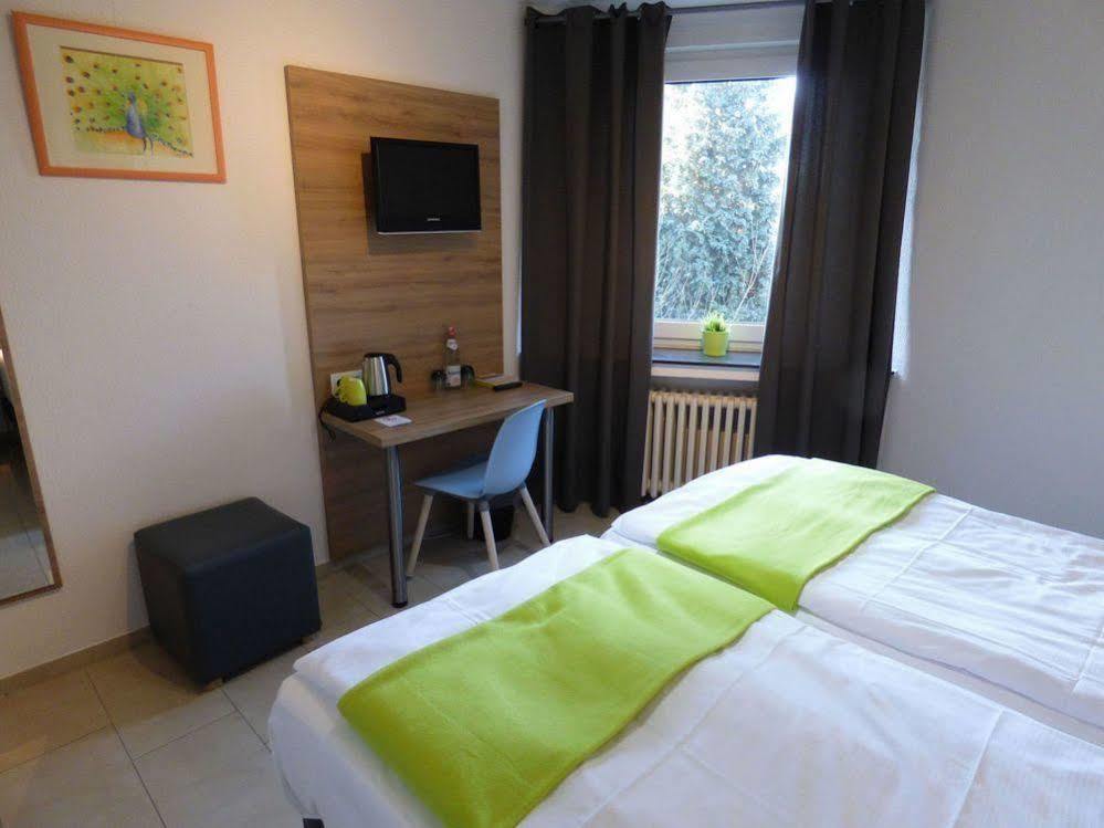 Hotel Art Inn Dinslaken Kültér fotó